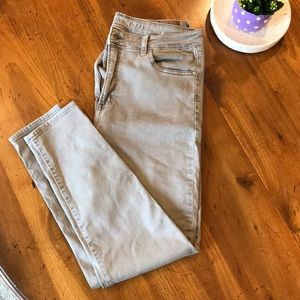 AEO High Rise Jegging